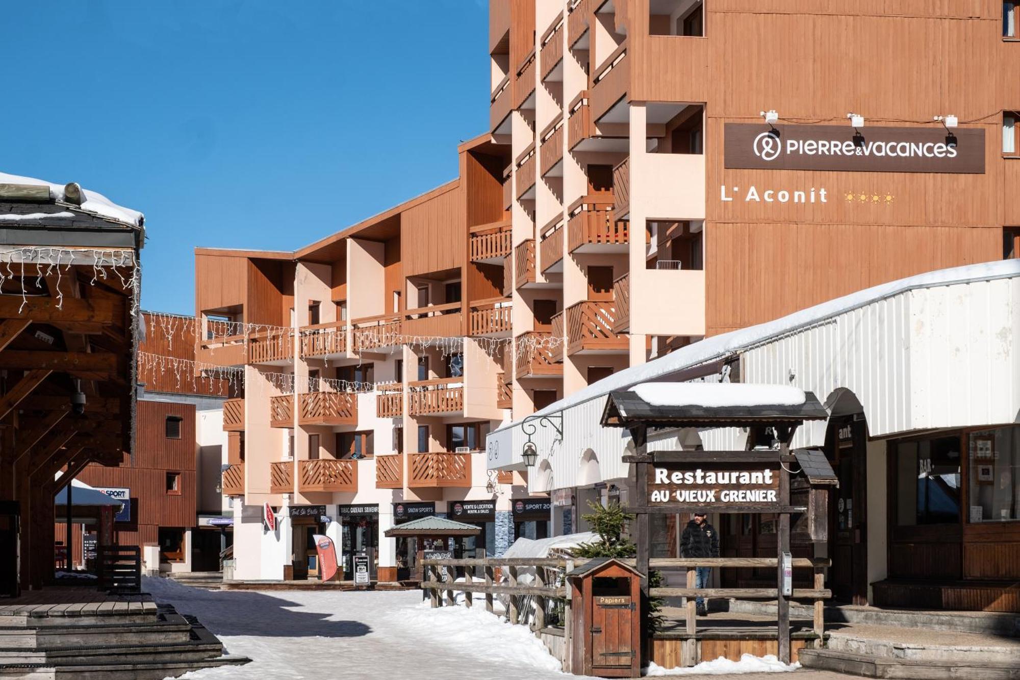 Residence Pierre & Vacances Aconit แซ็ง-มาร์แต็ง-เดอ-แบลวีย์ ภายนอก รูปภาพ