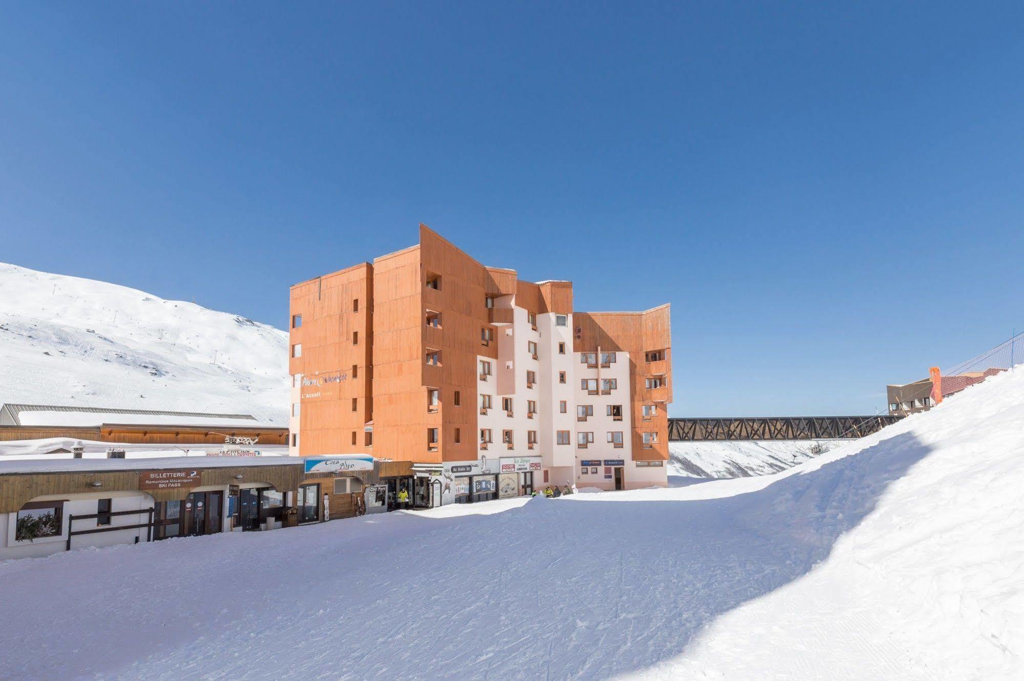 Residence Pierre & Vacances Aconit แซ็ง-มาร์แต็ง-เดอ-แบลวีย์ ภายนอก รูปภาพ