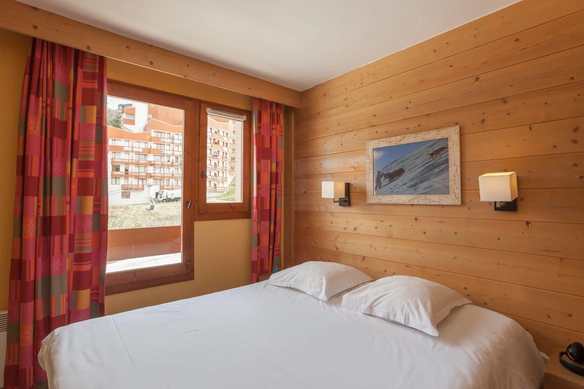 Residence Pierre & Vacances Aconit แซ็ง-มาร์แต็ง-เดอ-แบลวีย์ ภายนอก รูปภาพ